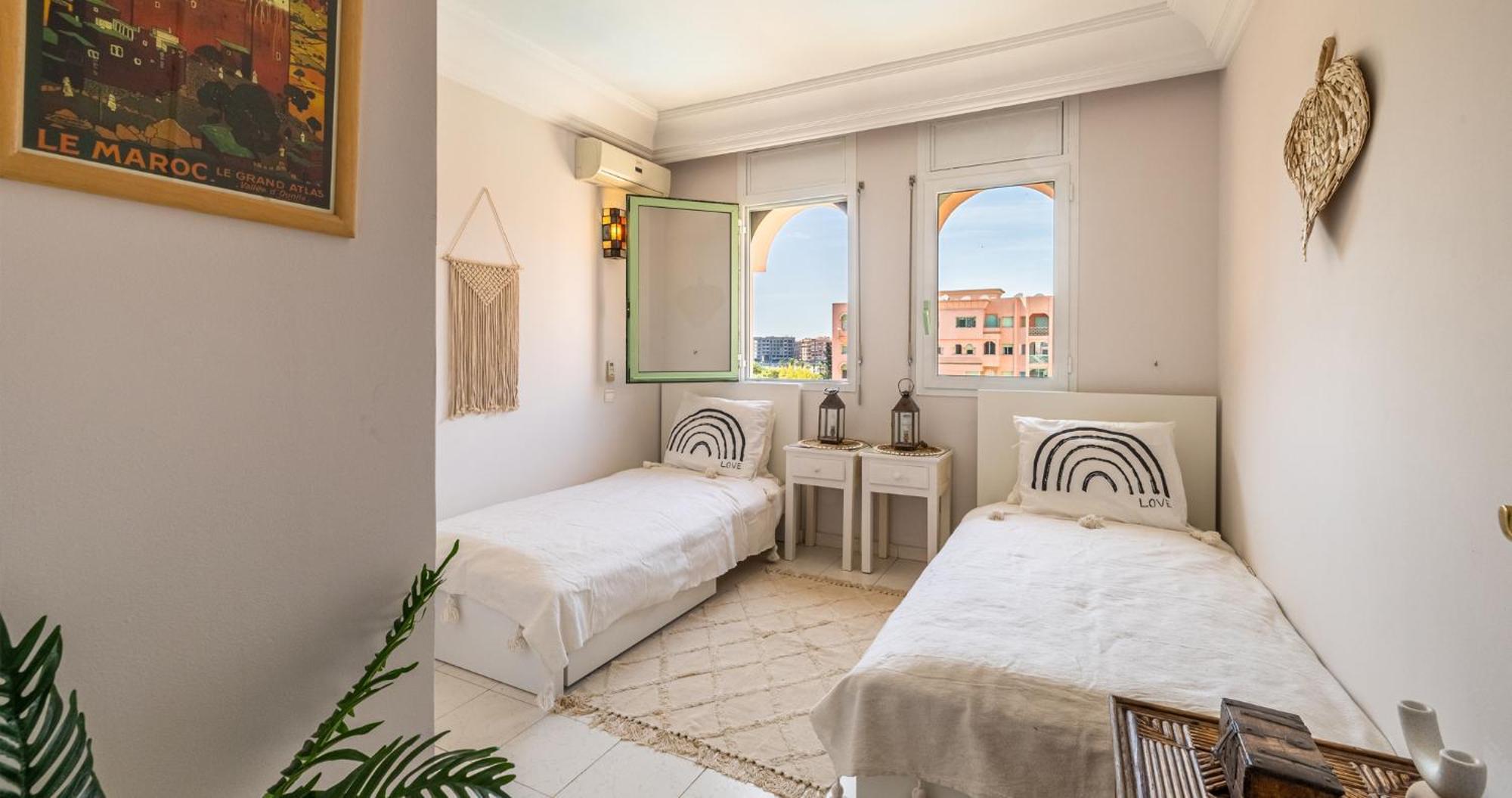 Charming 2-Bed Oasis Pool View Appartement Marrakesh Buitenkant foto