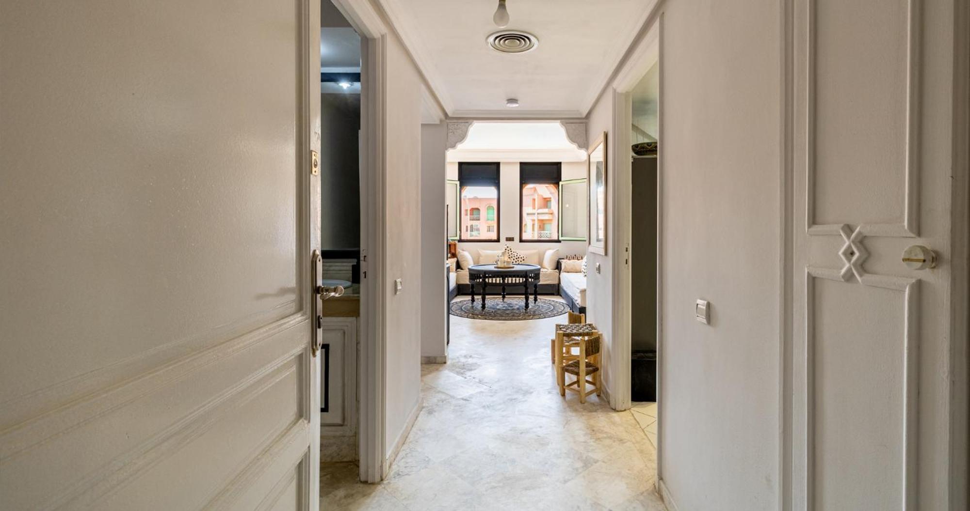 Charming 2-Bed Oasis Pool View Appartement Marrakesh Buitenkant foto
